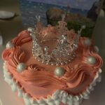 Jung In-sun Instagram - HBD for me🙋🏻‍♀️ 저에겐 일년에 한번, 태어나 잘 살아가기로 결심을 다지는 하루😋 4월 25일 축하해주신 모든 분들 감사드려요. 덕분에 따뜻한 하루를 보냈어요. 오늘도 좋은 밤-🌝