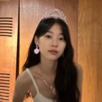 Jung Yi-seo Instagram – 08.13 belated birthday 🎂🤍
