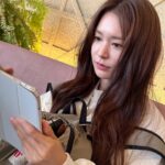 Jung Yoo-jin Instagram - 졸려🥱💕 행복한 일요일😘