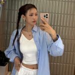 Jung Yoo-jin Instagram - @originals_kr 💙🤍