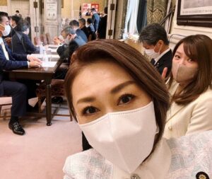 Junko Mihara Instagram - 第211回通常国会が召集日となりました。多くの法案を成立する為、全力で取り組んでまいります。