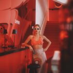 Justina Bustos Instagram - Fin de un viaje alucinante y una experiencia única de la mano de @campariarg en la 77ª edición del Festival de Cannes. #CampariCinema #WeAreCinema #Cannes2024 #EnjoyResponsibly Beber con moderación, prohibida su venta a menores de 18 años