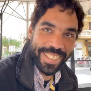 Justina Bustos Instagram - @empleadoypatron 

Todo lo que me llevo de @sansebastianfes 

La dedicatoria de Manolo a sus padres. Cristian, Cristian, Cristian!! La calma de los árboles. Las reinas Giorgi, Barbi, sazy. Carlos lechuga simple e inolvidable como tu nombre. 

 Gracias 🍀

@chanelofficial