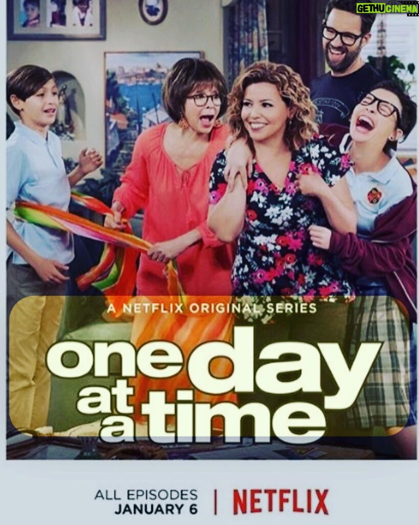 Justina Machado Instagram - The incredible @gloriakellett text us all today and reminded us that this is the 6th anniversary of our premiere. One Day at a Time was and continues to be the greatest job I ever had. We all miss each other and love each other . We all miss the show . Yes we’ve all moved on and are all thankfully working and still creating. But DAMN I miss the Alvarez familia . I feel very lucky that I was apart of something so special … Happy Friday mi Gente♥️♥️♥️