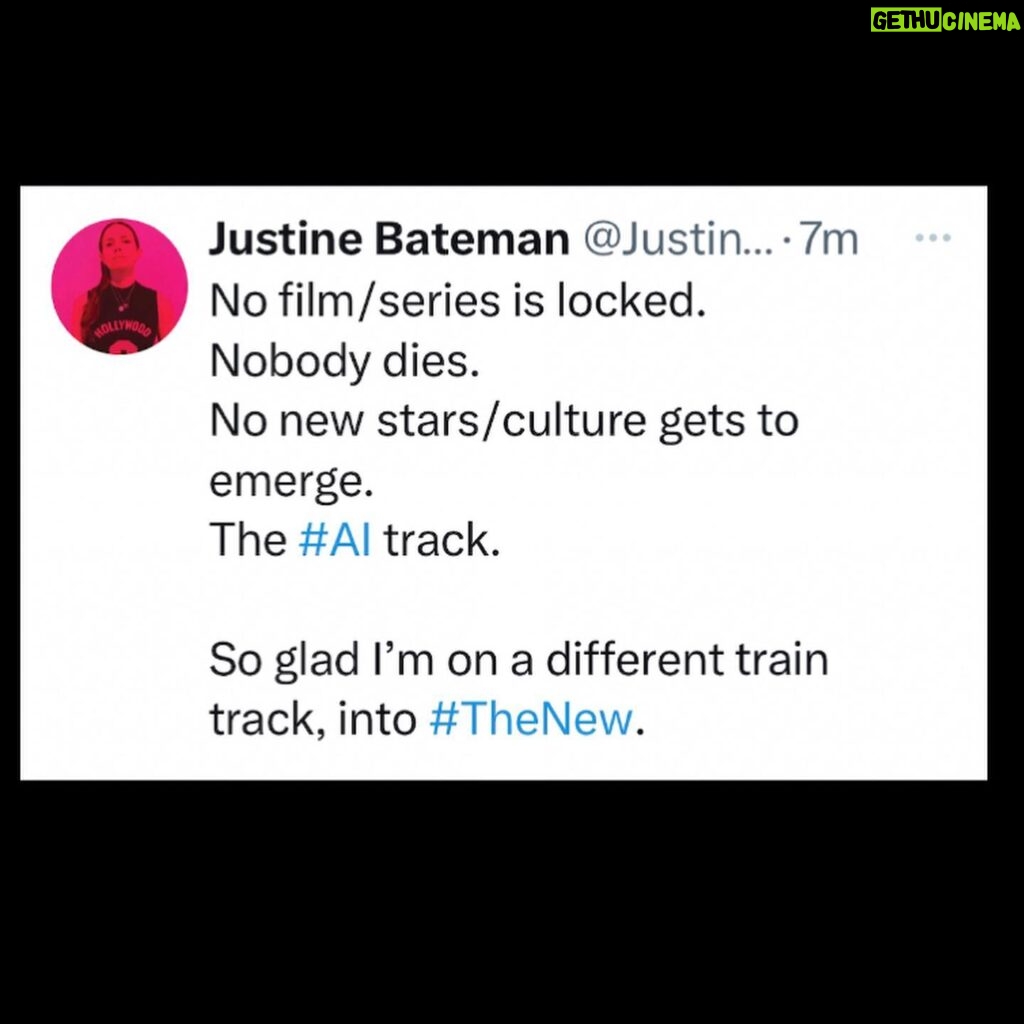 Justine Bateman Instagram - There’s the #AI track. And then there’s the other train track that goes into #TheNew. Which one are you on? @_credo23_ #Credo23