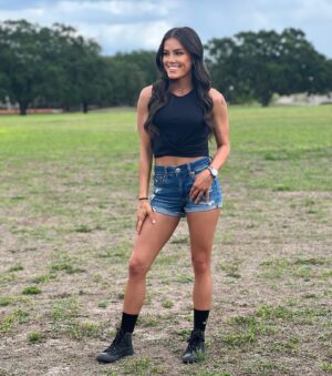 Kacy Catanzaro Instagram - Smiling like I’m not sweating in this Florida heat 😅