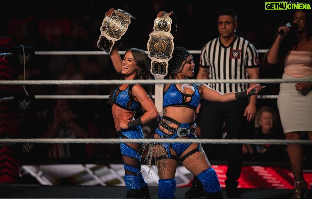 Kacy Catanzaro Instagram - @kaydenwwe and @katana_wwe vs @pipernivenwwe and @chelseaagreen WWE Women’s Tag Team Championship match 01/08/2024 WWE Monday Night RAW @moda_center @wwe Photographed for @musicmondays208 #katanachance #kaydencarter #piperniven #chelseagreen #womenstagteamchampionship #tagteammatch #championship #wwewomenstagteamchampions #wwe #wweraw #wwemondaynightraw #wweuniverse #wwelive #live #liveevent #athlete #wrestling #sportentertainment #modacenter #rosequarter #musicmondays208 #mm208 #nikon #nikond780 #nikonphotography #sportsphotography #photography #photographer #moretocome