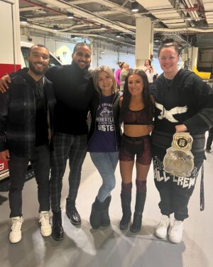 Kacy Catanzaro Instagram - My people at MSG 🥹❤️

#madisonsquaregarden #msg