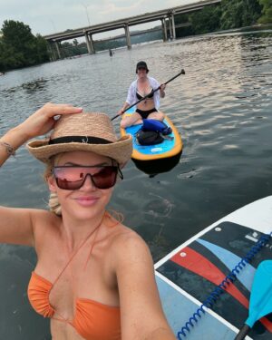 Kady Krambeer Instagram - Austin dump: 
1) kayaking 
2) paddle boarding
3) outdoor concert venue 
4) my gato 
5) @drinkglow 
6) @molowda 
7) hanging w/ @mocaiola 
8) austin sunset
9) hiking
10) lake life
