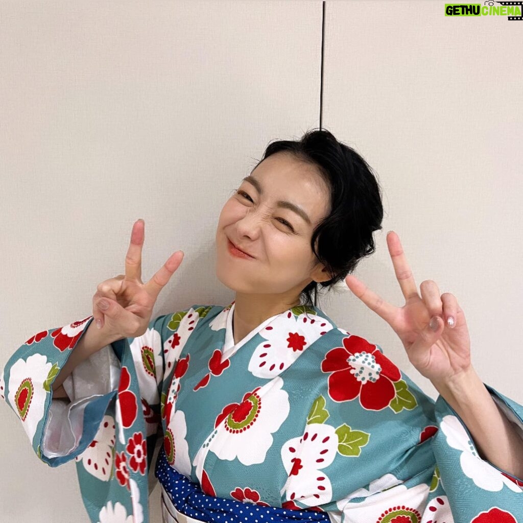Kaho Takada Instagram - ✌️✌️ 今年もどれだけ広島行けるかね。わくっ 母上に牡蠣醤油味付けのり頼まれた。 美味しいらしい､気になる､メモ