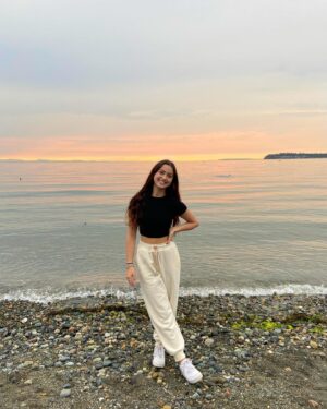 Kailia Posey Instagram - element🦾
.
.
.
.
📸 - @ttrucho 
#sunset #pretty #beautiful #pageants #ocean #15 #contortion #washington #beyourself #love #element #finessin #prettydreams #explorepage #explore