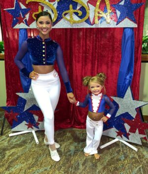 Kailia Posey Instagram - Happy birthday to my BFF, twin, sister, and champ! Miss you tons girl have a great day🤍 @kynlee_heiman 
.
.
.
#twins #sisters #champs #bff #cuite #cambriescourt #pageantlife #contortion #love