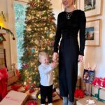 Kaitlin Doubleday Instagram - Couldn’t pick just one, or two, or three...Merry Christmas Eve!