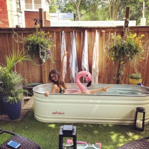 Kaitlyn Leeb Instagram - Weekend Mewd 🍹