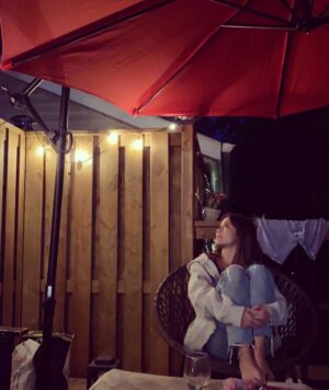 Kaitlyn Leeb Instagram - Amazing night with my sis @brittmaariiee 💕