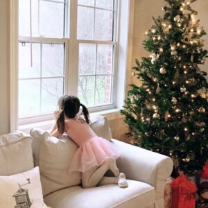 Kaitlyn Leeb Instagram - Waiting for Christmas like...
