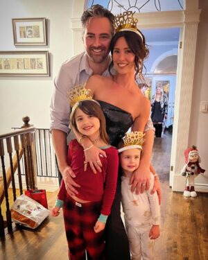 Kaitlyn Leeb Instagram - ✨first family photo of 2024✨ #nye