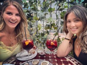 Kaitlyn Leeb Instagram - Ugh love this girl! I’ll eat oysters and drink sangria while holding an☔️with you any day!