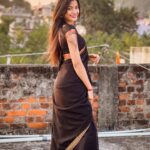 Kajal Sharma Instagram - 🖤 . . . . . . . #photography #indianwear #saree #blacksaree #explore
