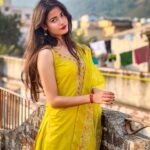 Kajal Sharma Instagram - 💛 . . . . . #explorer #instagram #indianwear