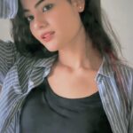 Kajal Sharma Instagram - 🖤 . . . . . . . #reels #reelsinstagram #explore #fyp #viral #trending #trendingsongs #favsong #slowmo