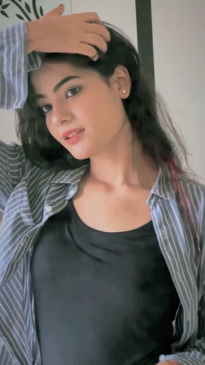 Kajal Sharma Instagram - 🖤
.
.
.
.
.
.
.
#reels #reelsinstagram #explore #fyp #viral #trending #trendingsongs #favsong #slowmo