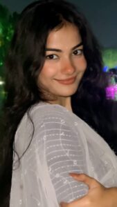 Kajal Sharma Instagram - 🤍✨ . . . . . . . #reels #reelsinstagram #reelitfeelit #explore #fyp #trending #sanampuri #song #reelsindia