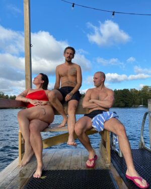 Kakan Hermansson Instagram - Äntligen sauna szn