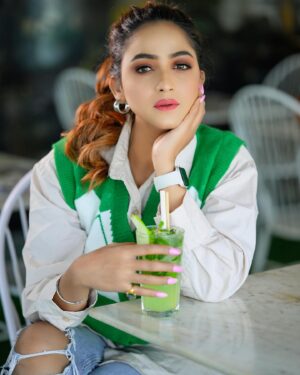 Kalpana Kalita Instagram - “In a world full of filters and facades, choose to live authentically, embrace your imperfections, and let your true self shine through in every moment.”