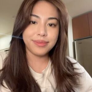 Kamasean Matthews Instagram - hi, it’s been a while, here’s a little homesick tune 🥹☁️

🎵 @pjmorton - I Can’t Wait