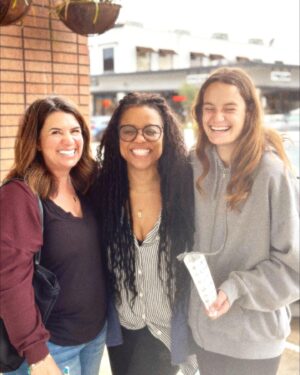 Kamilah Marshall Instagram - TUESDAY AM thoughts:

•COFFEE
•HOUSTON was so FUN
•waking up to a dog fart is NOT fun
•sad about Harry BELAFONTE
•the article on HOW MUCH water we should drink, I’m confused 
•I love when people around town, at hotel or restaurant ask me if I went to the concert ☺️
•my mom
•probably will not survive my piano homework this week. 
•the man in my LYFT who tried to tell me that Jimi Hendrix was dead 😂 for those who don’t know, HE IS V much ALIVE
•GET INTO THR GROOVE by Madonna

Swipe for for last week…

📸: @hunterbmedia