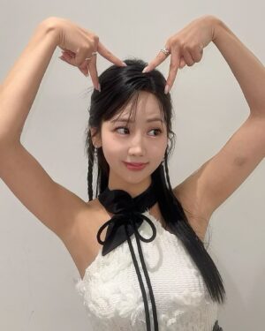 Kang Hye-yeon Instagram - 매일 다른 나!