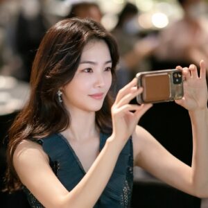 Kang Ji-young Instagram - 집중📹, 긴머리 시절 2021.