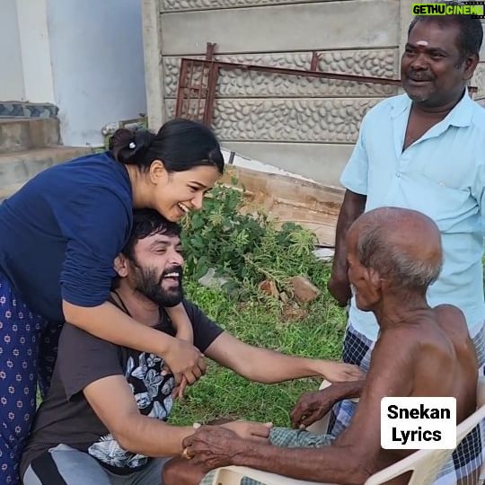 Kannika Snekan Instagram - குழந்தையாய் மாறும் அப்பாக்கள் ,🙏 #snekan lyrics 🖋️📋 Movie : Thavamai thavam irundhu