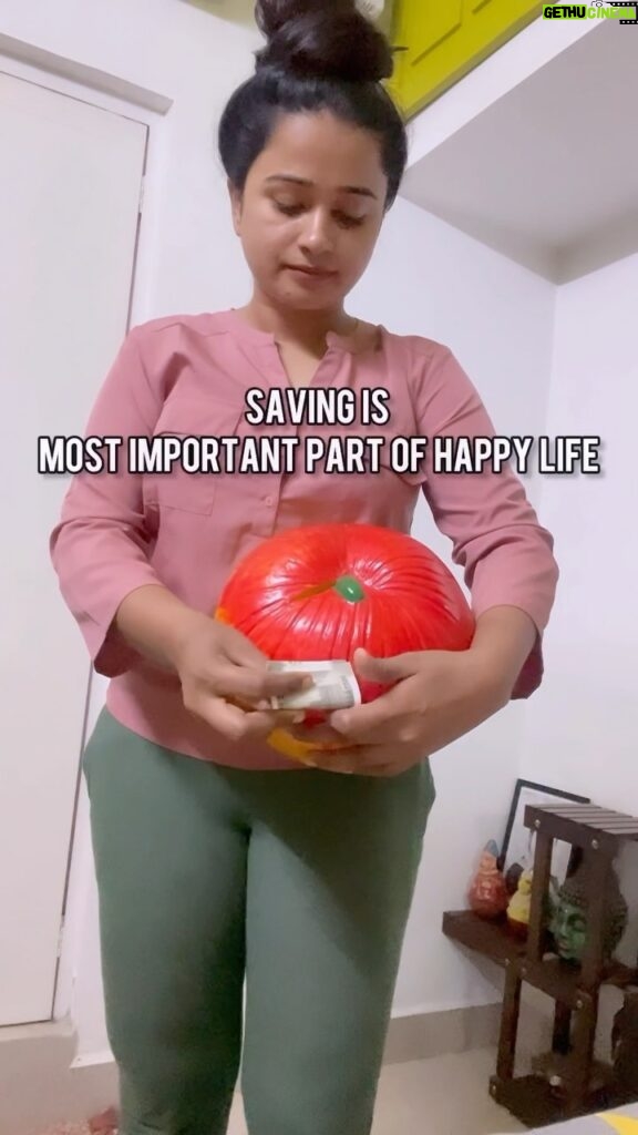 Kannika Snekan Instagram - saving is most important part of happy life🤞🏻🌿💐 #saving #money #yearning #travel #joy #joylife #safe #safelife #confidence #happylife