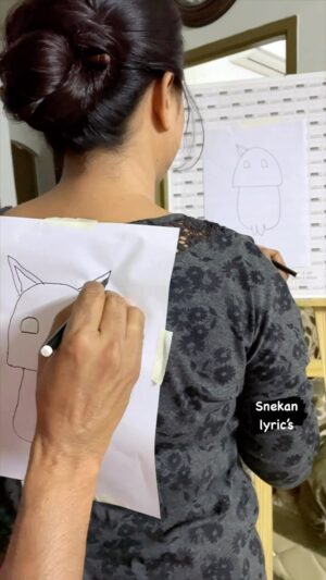 Kannika Snekan Instagram - Avar varaiya plan panna image na avarukku theriyamal nice ah parthuten 😋 cheating panniten 🥰🤞🏻🌿
@kavingarsnekan lyric’s 🖋📋