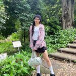 Kanon Miyahara Instagram - #かのんのしふく ちょっと肌寒かったから ビーニー被れて嬉しかった😎🤍 shirt: @shein_japan T shirt: @gap_jp pants: @aclent_official beanie: @wego_official shoes: @grounds.official