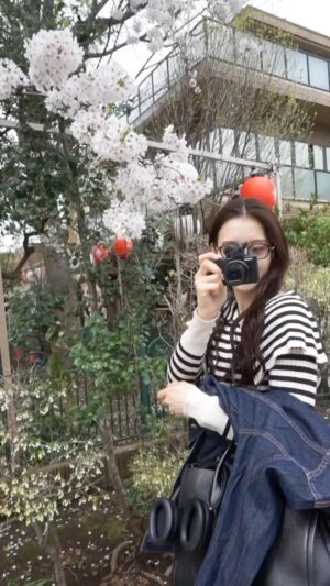 Kanon Miyahara Instagram - 今年は桜存分に楽しみました🌸

みんなはお花見とかした？

#桜神宮