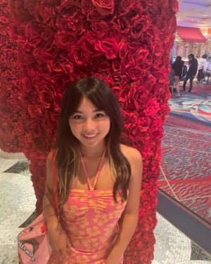 Kaori NeVille Instagram - Maybe thorns, have roses. 🌹 

#roses #lasvegas #lv #outfitinspo #cuteoutfits #loveyou #model #fyp #picoftheday