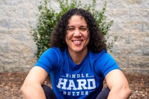 Kara Lawson Instagram - Handle Hard Better pre orders are available now thru 11/6! Thank you for all of the love! karaera.com or hit the link in the bio! 💙