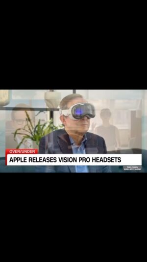 Kara Swisher Instagram - Yes I wore the Apple Vision Pro on The Chris Wallace Show and it apparently turns @reihansalam into a Democrat. Watch today at 10 am and 5 pm.