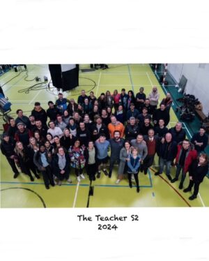 Kara Tointon Instagram - ….this incredible lot! The Teacher (part 2) out later this year 🇮🇪❤️