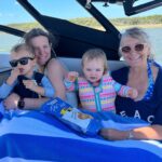 Kara Keough Instagram - A good-for-the-soul week with our people @jessicalbosworth @koreybosworth #Quinnie & #Mini