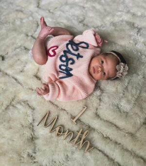Kara Keough Instagram - 1 month of lovin’ Stetsy Lou 🤍