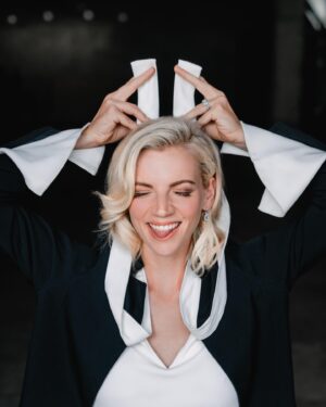 Kara Killmer Instagram - Shameless photo dump of some fun shots my man took after creatively turning the garage into a studio. 😂 Could be selling perfume or about to conduct an orchestra? 🤷‍♀️Thanks, boo.