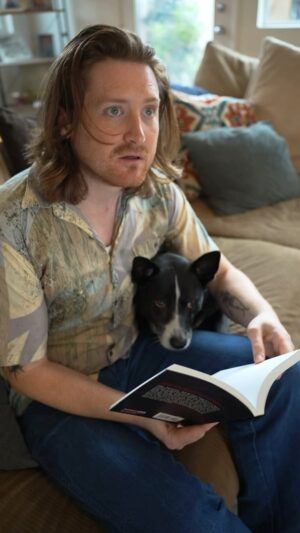 Karalynn Dunton Instagram - Teach your dog to read, please!

 #god #read #gossip #crossroads #britneyspears #shondarhimes