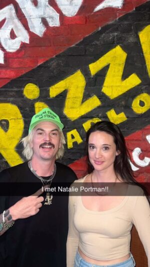 Karalynn Dunton Instagram - I met Natalie Portman at Shakey’s Pizza