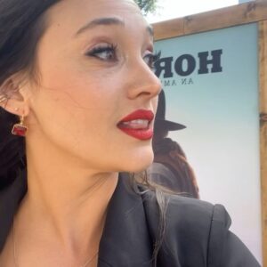 Karalynn Dunton Instagram - Austin Archer is one of the most talented people I’ve had the pleasure of working with EVER and you’re telling me I got to walk the GOLD carpet for his movie?!! ARE YOU SERIOUS?!! Go watch Horizon, I’m biting my nails in anticipation for chapter two (and also three and four). @yourpal_austin @wbpictures #wbinvited #horizonamericansaga @horizonamericansaga (keep scrolling for what I look like at the end of the night 🤧)
