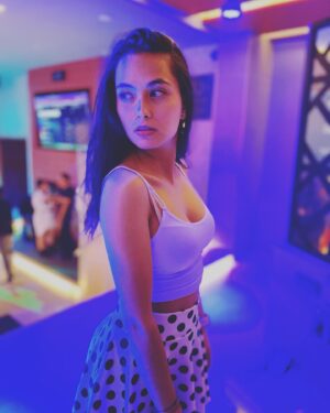 Karen Furlong Instagram - And if you feel like I feel, baby
Then, come on, oh, come on
Let's get it on, baby 💜🎵💟 (no te vayas sin ver todas 😏)