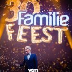 Karen Damen Instagram - Wat een dag, wat een feest, wat een eer om met deze heerlijke bende op het podium te mogen staan… Maar vooral: Wat ben ik trots om deel te mogen uitmaken van de mooiste Familie van het land! Dankjewel aan iedereen die dit mogelijk heeft gemaakt! ♥️🙏 @vtmfamilie #30jaarfamilie @lotto.arena